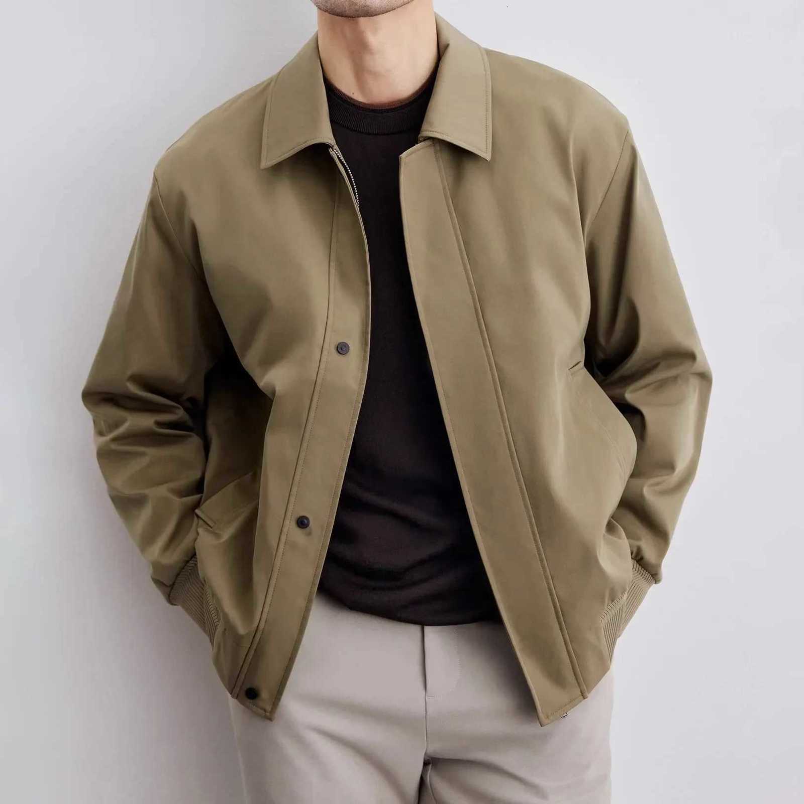 2025 New Spring Autumn Mens Korean Style Lapel Jacket High-End Trendy Solid Color Jacket for Casual Scenes Varsity XJ250801