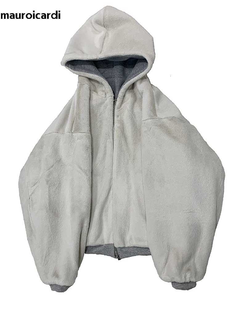 Mauroicardi Winter Oversized Thick Warm Reversible Hoodies Men Luxury Designer Clothes with Faux Mink Faux Fur Lining Sweatshirt X250802