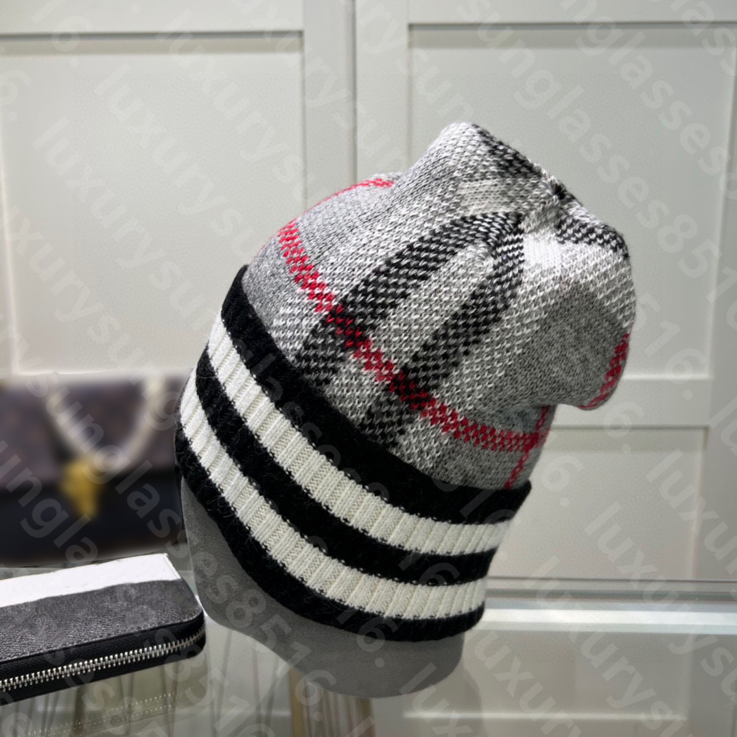 Designer beanies for men luxury Striped knitted hat popular Winter for men Outdoor hat womens brown beanies Cashmere Bonnet