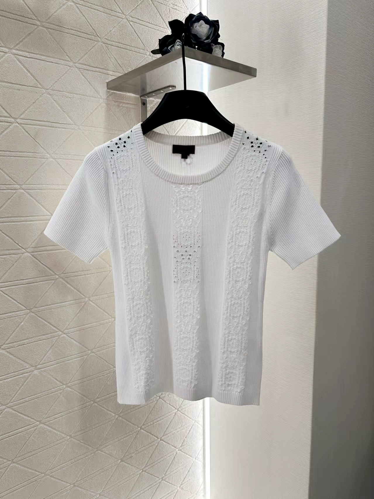 Chan new designer t shirt women tank top 2025 designer clothes women knitted top womens tops high quality designer top elasticity crop top tops wome