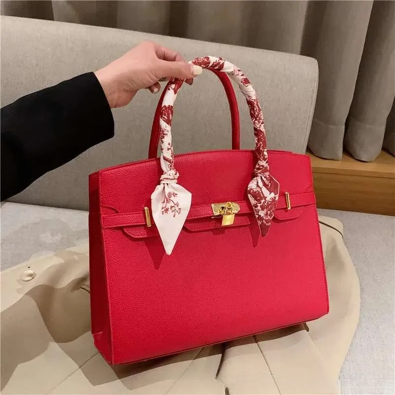 Multi Functional Style Horseback Underarm Diagonal 2025 New Hot Selg Fashion Women's Silk Scarf HandBag tote bag