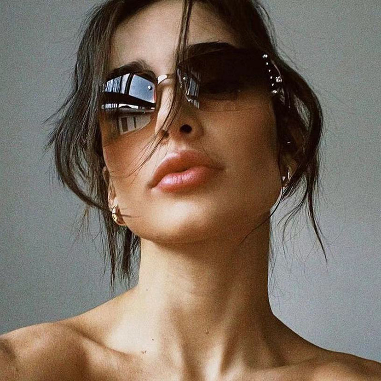 Free Shipping 2025 New Designer Sunglasses Trendy Sweet Cool Sunglasses Square Internet Celebrity Personality Rhinestone Sunglasses For Women