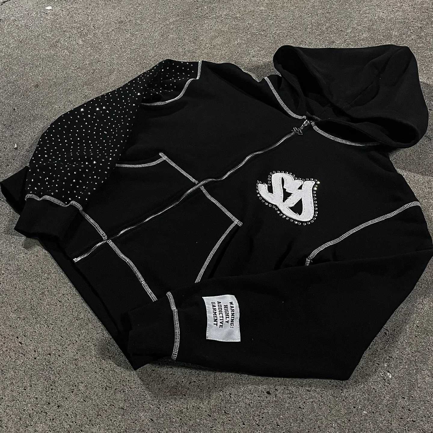 2K Streetwear Retro Men Embroidery Personalized Diamond Oversized Hoodie Men Women Harajuku Gothic Casual Sweatshirt X2508021