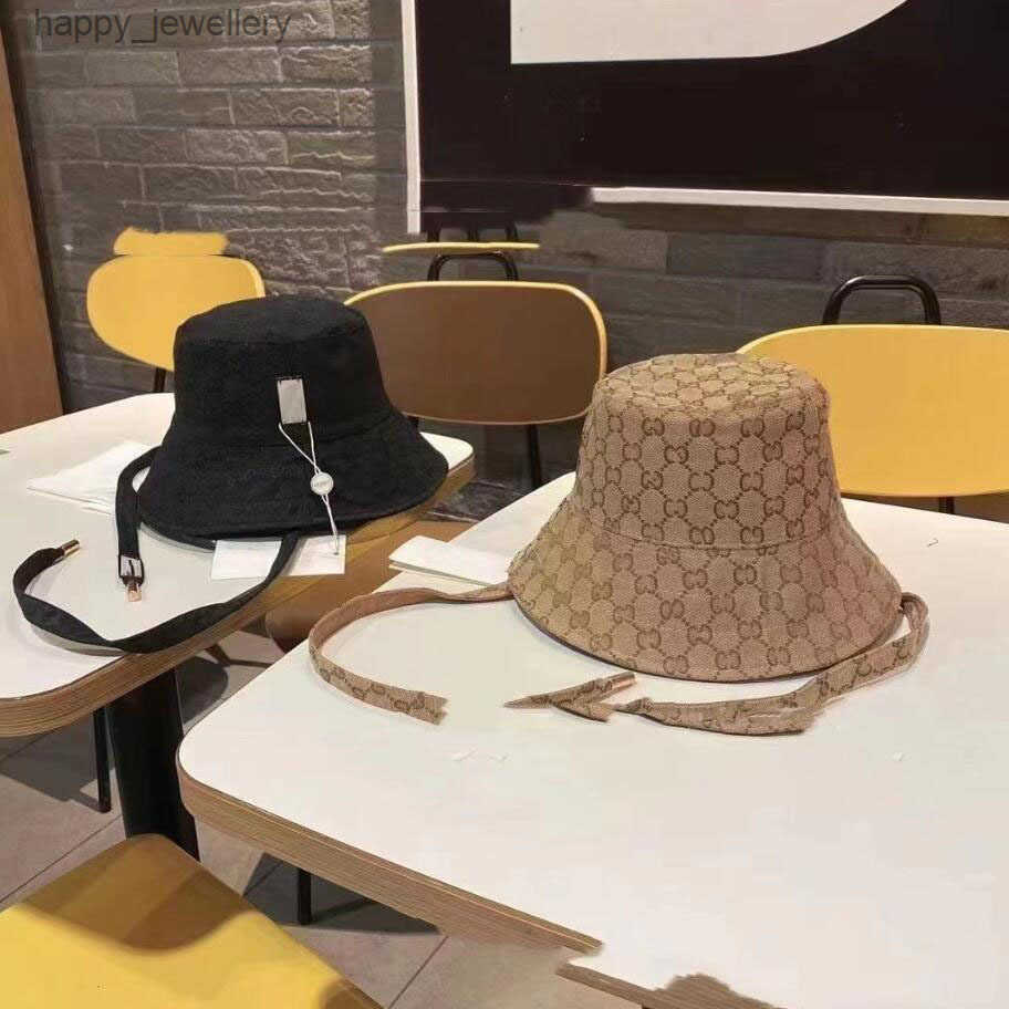 Classical Wide Brim Hats Bucket Hat Mens Womens Bucket Multicolour Reversible Canvas Designers Caps Hats Men Summer Fisherman Sunbonnets T250802