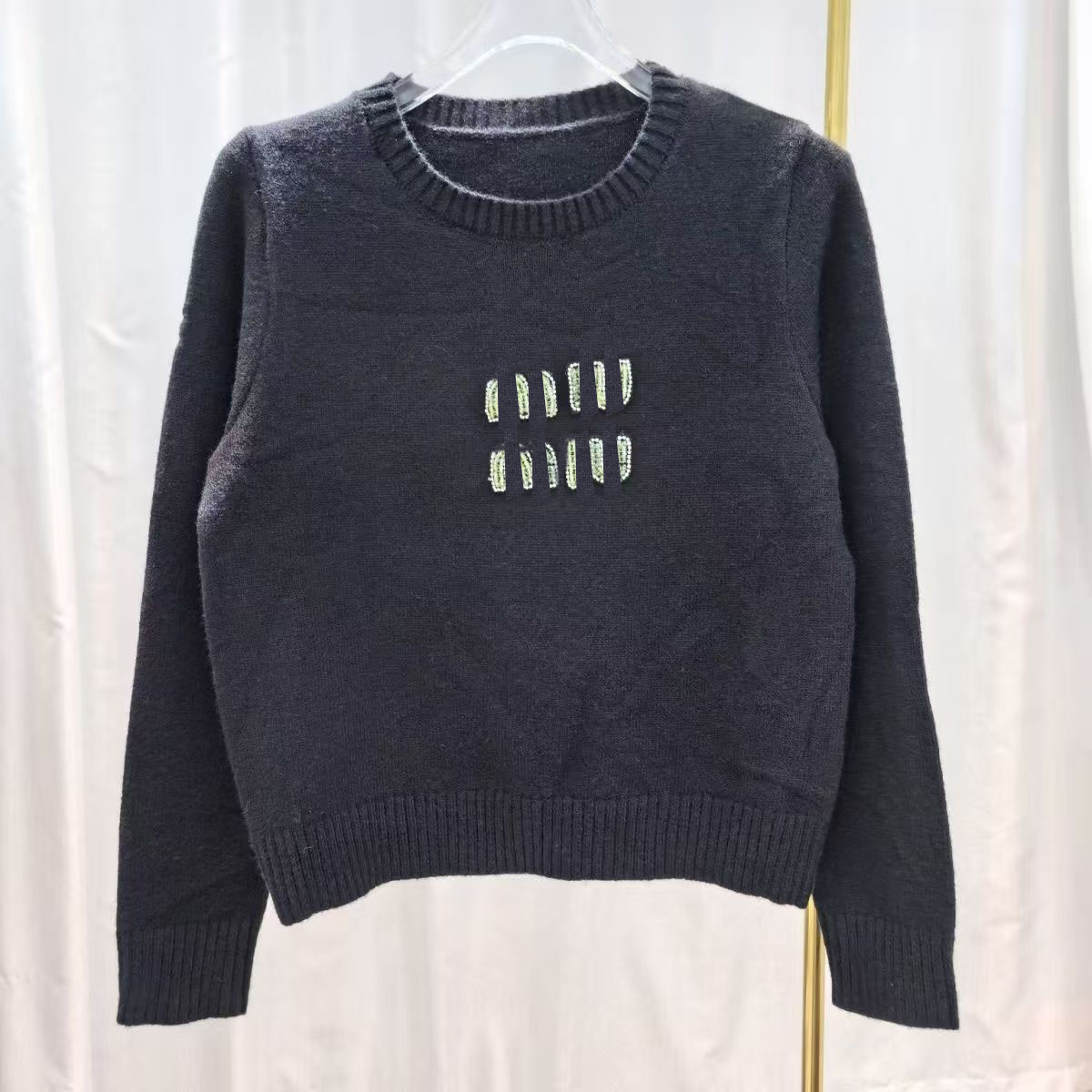 9AAA Designer Tops Woman Sweaters Turtlenck Womens Sweater Slim Blouse Short Wool Sweatshirts Beads Hoodie Jumpers Knit Shirt Roundneck S-XL