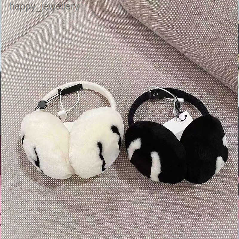 ear muffs designer earmuffs high quty for women girl winter warm cony hair earmuffs classic plush wool ear muffs gifts T250802