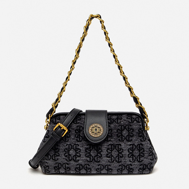 New Style Retro Style Women's Handbag Free Shipping Designer Luxury Embroidery Single Shoulder Armpit Bag Fashion And Casual Small Square Bag