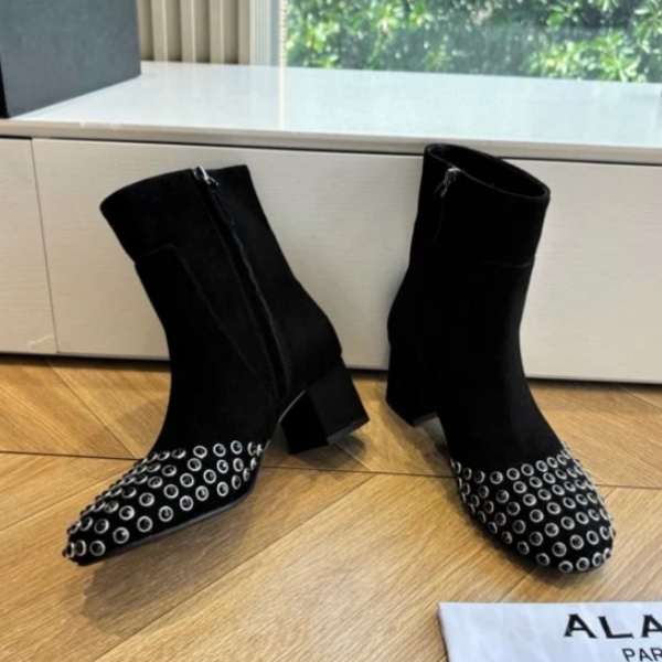 Lady Designer Boots Platform shoe Womens Martin Ankle Mini boots Rhinestones Luxury Suede Leather booties Classic Chunky snow winter Wedge Sport Cas