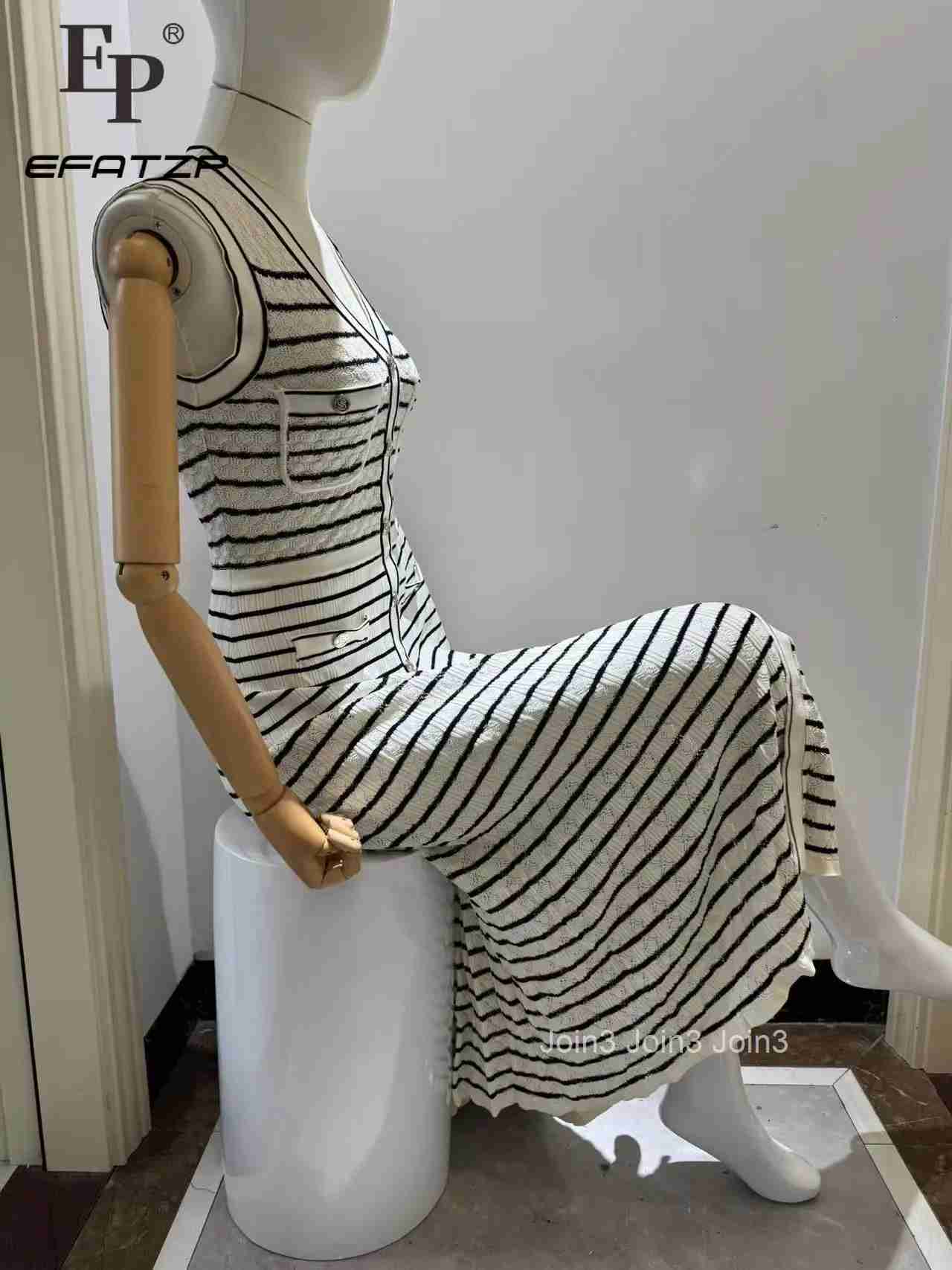New Classic Striped Knit Dress Ladies V-Neck Sleeveless Single Breasted Robe O-Neck Knitting Long Dress 5230485