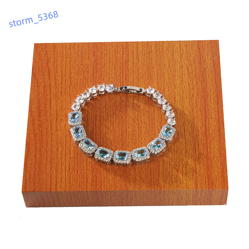 Fashion MoissaniteBracelet for Women Korean Style Simple Daily Party Wedding Jewelry