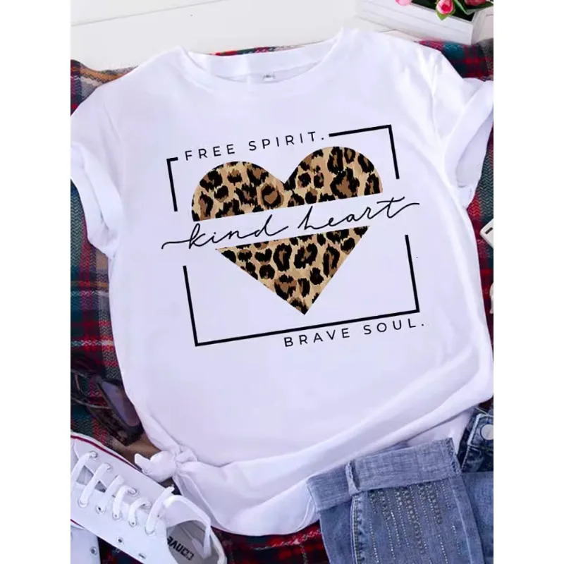 Brave Soul L American Retro Letters Love White Tshirt Women Short Sleeve Round Neck Loose Large Size Casual Top Oversized 250724