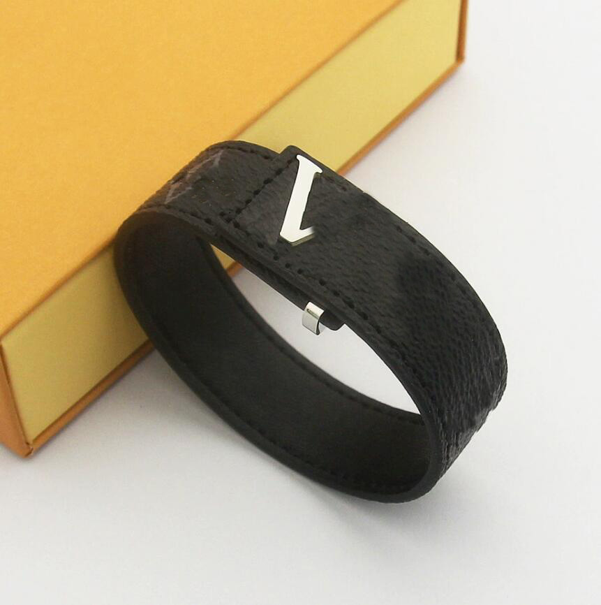 With box designer bracelet women black leather luxury bracelet fashion popular simple bangle bracelet designer for women luxury jewelry faf250