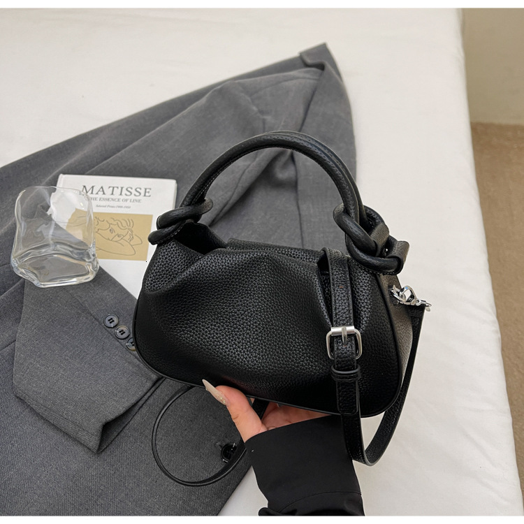 Designer Bag This Year's Trendy Hot-selling Small Bag For Women 2025 Luxury Bag New Spring Summer Versatile Crossbody Bag Pleated Handheld Dump