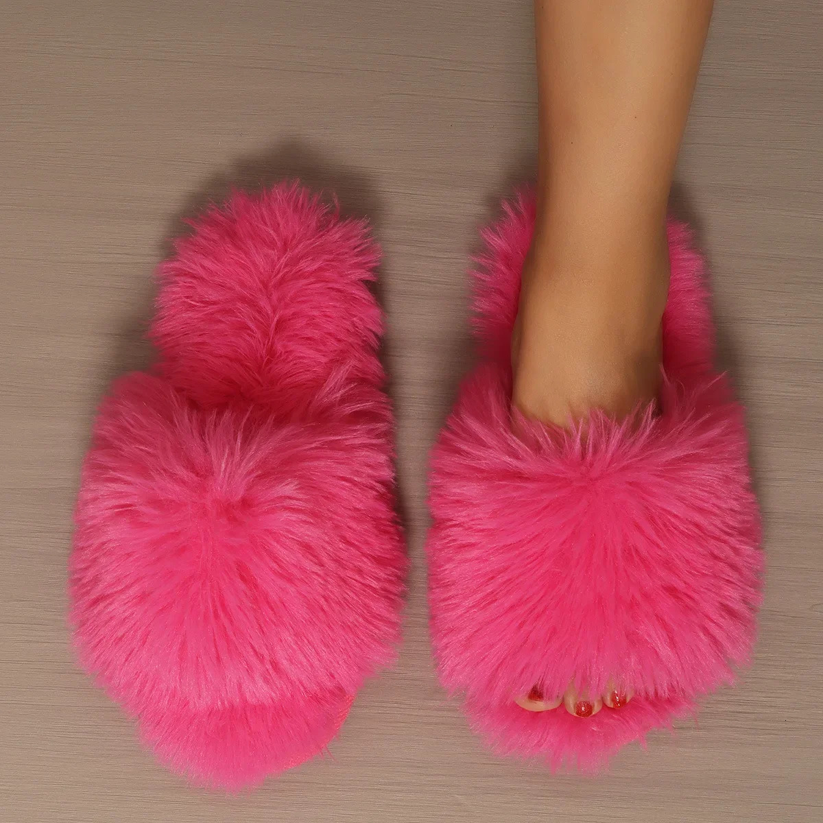 Womens Indoor Slippers 2025 Autumn and Winter Faux Fur Home Lazy Shoes Soft Sole Girls Fashion Warm Fluffy Slides 250730