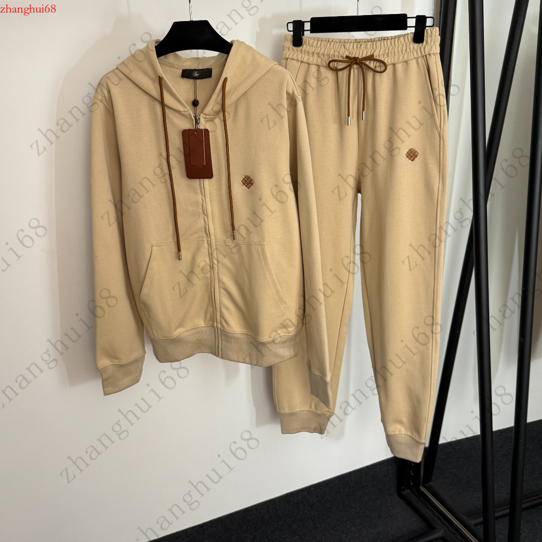 2025 Autumn New Women's Sports Suit Designer Brand High-Quality Two-Piece Set Sweatshirt Jacket with Zipper Jogger Pants Loose Versatile Women&