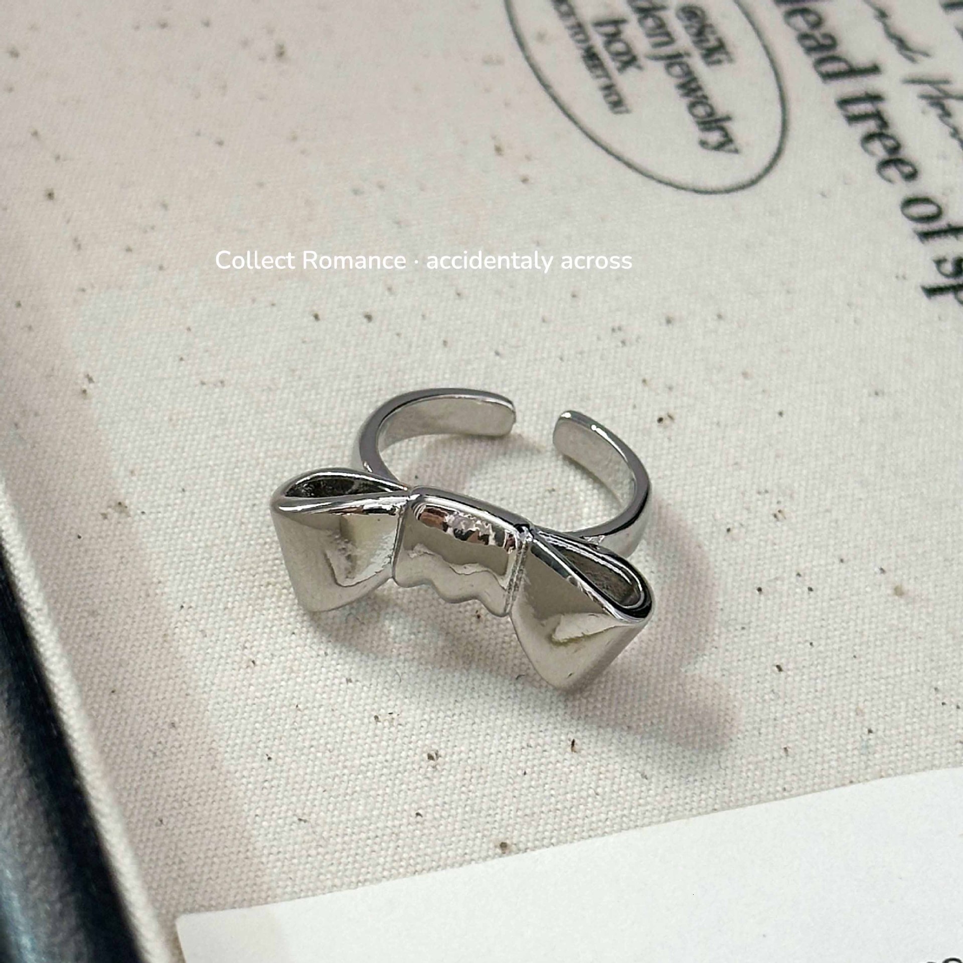 Free Shipping 2025 New Designer Jewelry Niche Design Three-dimensional Bow Tie Ring For Women Minimalist Fashion Personality Simple Versatile High-e