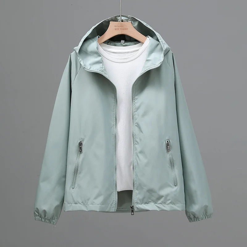 Womens Jacket 2025 Spring Summer Long Sleeves Hooded Loose Windbreaker Female Casual Short Wild Ladies Coat Female Outwear 250804