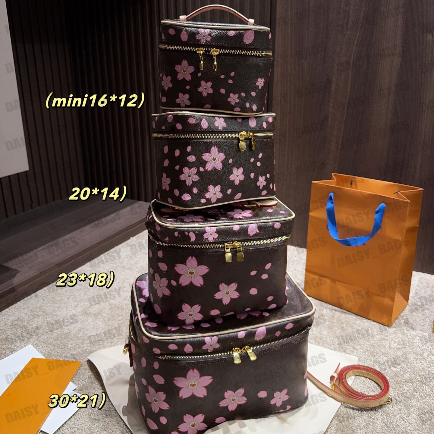 Designer Cosmetic Bag Women Make Up Bags With L Luxury Cosmetic Cases Fashion Makeup Bag Handbags Wash Toiletry Bag Travel Totes CRD2508043F17