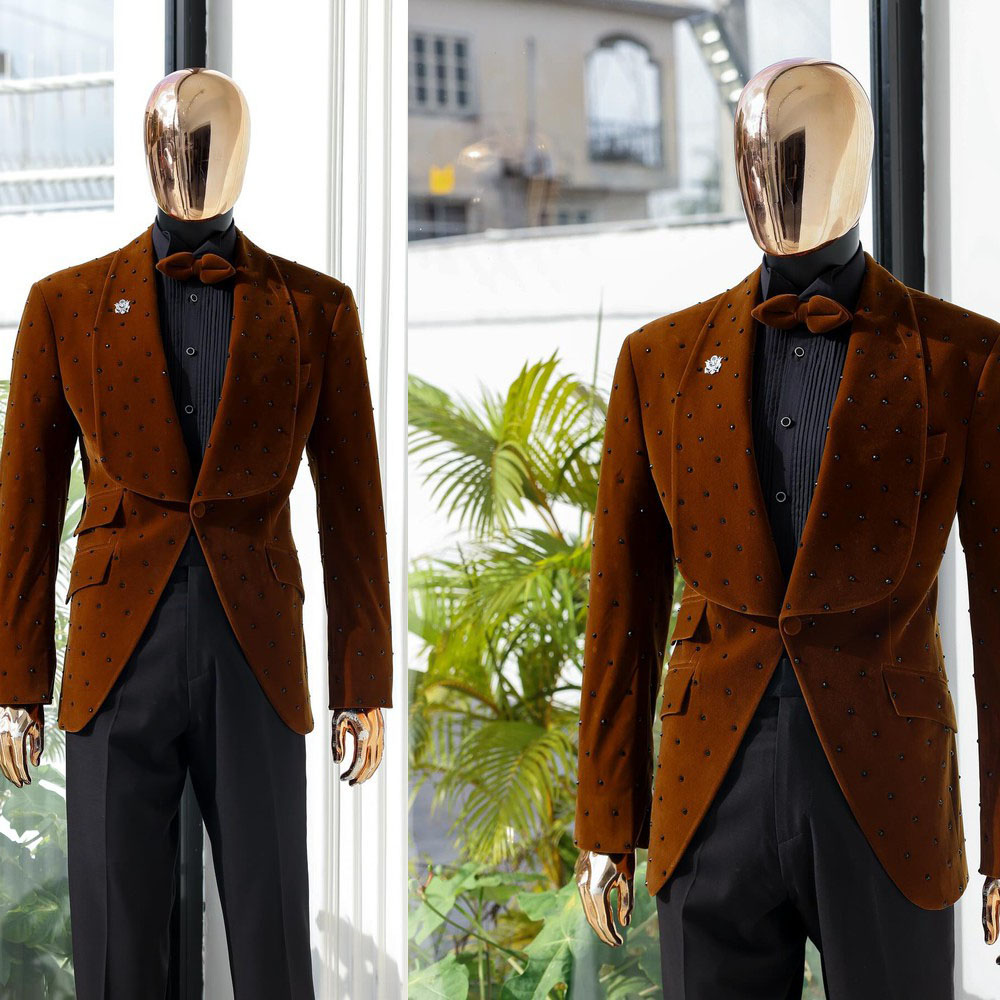 Elegant Men Suits 2 Pieces Set Shawl Lapel Jacket Tailor-Made Rhinestone One Button Blazer Groom Evening Prom Customized Coat Black Pants Plus Size