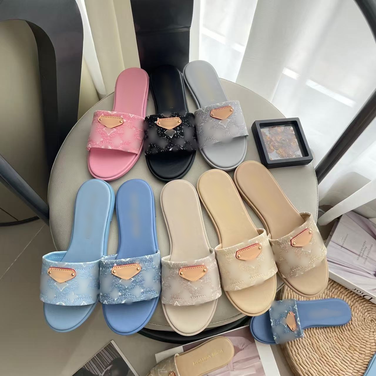 25ss slipper lily flat mules designer woman designer sandals raffia embroidered sandal slides slippers simple mule natural tan pink sandals casual s
