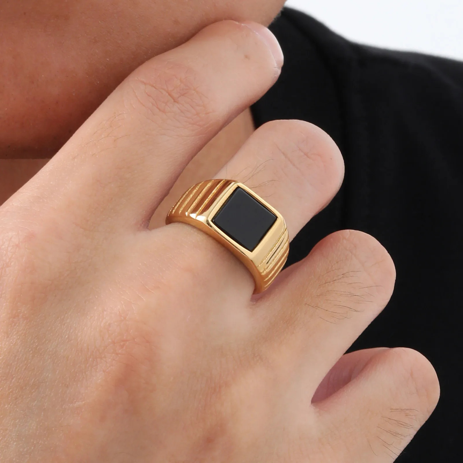 Black Stone Ring for MenGold Color Stainless Steel Square Ring Thumb Ring Signet Ring Wedding RingClassic Trendy Jewelry Gift 250730