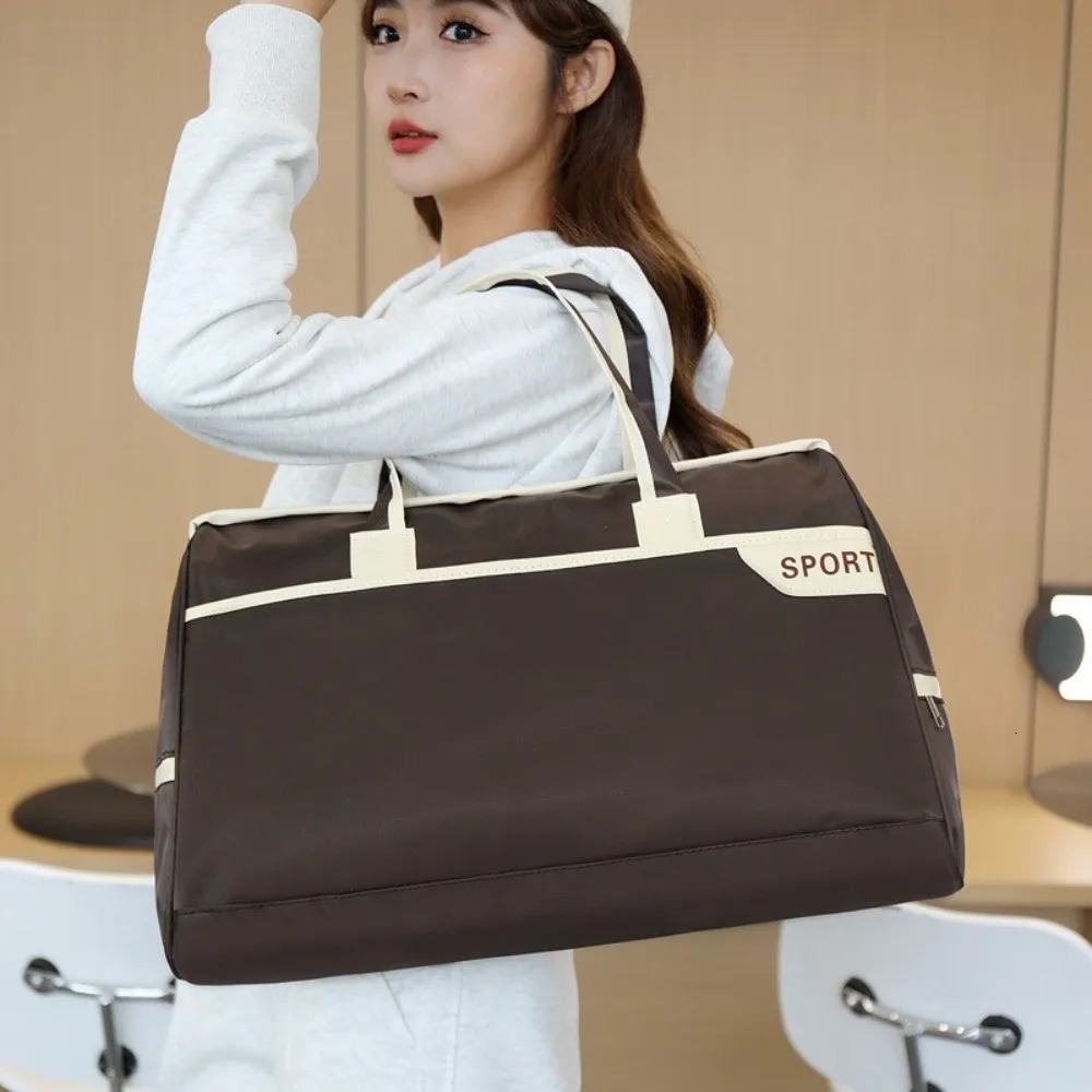 Korean style Travel Luggage Bag Waterproof Single Shoulder Sports Fitness Handbag Carrying Large Capacity Gym Bag Sports 250801