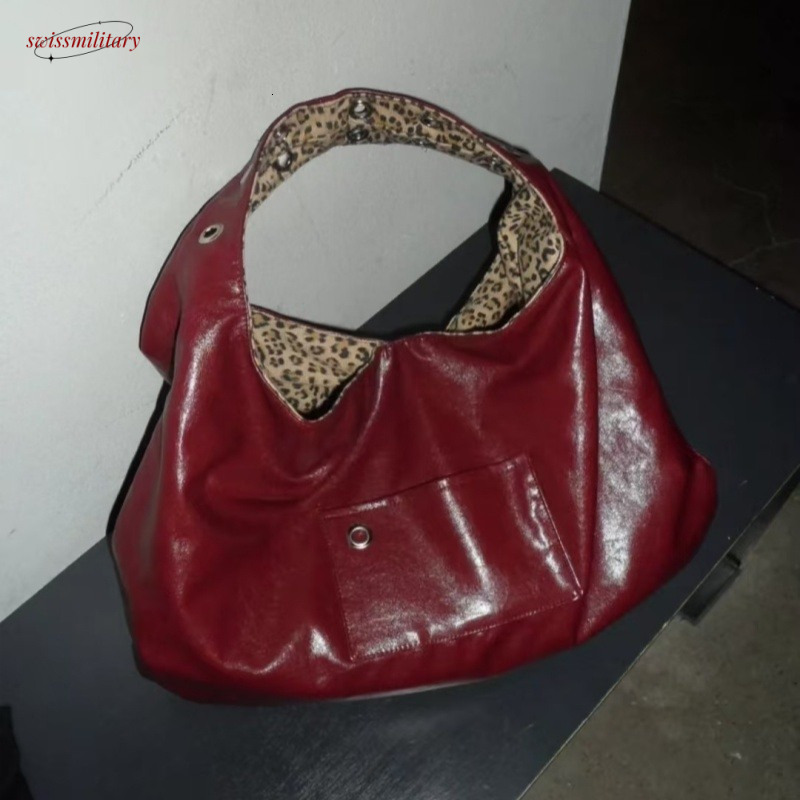 2025 New Hot Girl Leopard Print Large Capacity Tote Wine Red Reversible Underarm Shoulder Bag Handbag swissmilitary