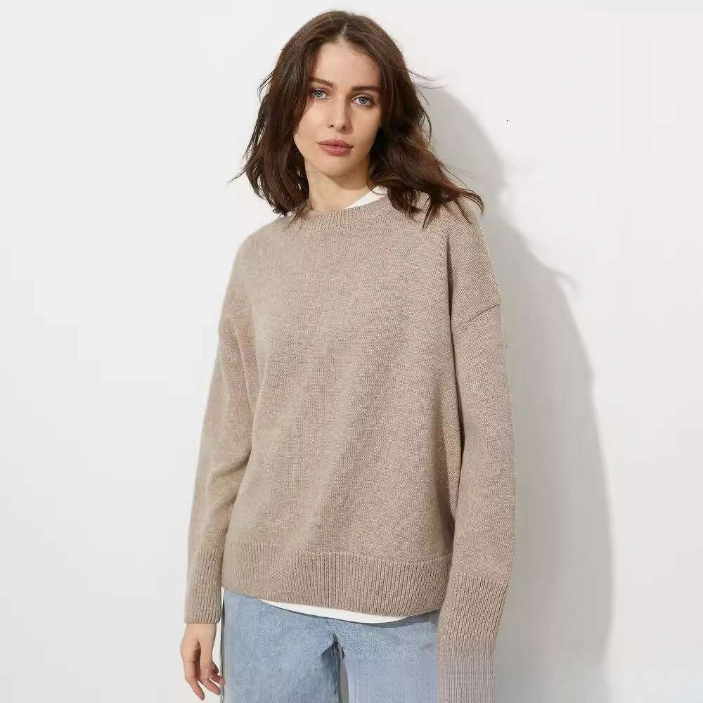Russian Solid Color Round Neck Sweater Women Soft Knitted Top B5