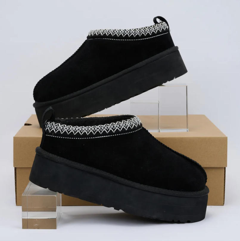 2025 Womans Tazz Tasman Slippers Chestnut Fur Slides Sheepskin Shearling Tazz Slippers Mules Men Ultra Mini Platform Boot Shoes Suede Upper Comfort