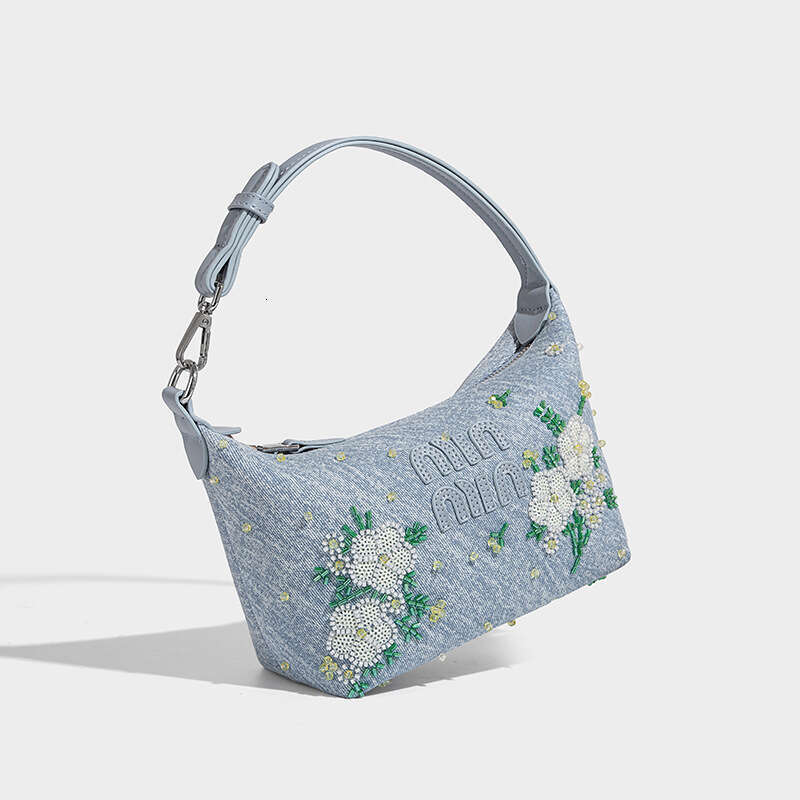 Niche National Style Beaded Flower Embroidery Handheld Dumpling 2025 Spring New Casual Versatile Shoulder Crossbody Bag