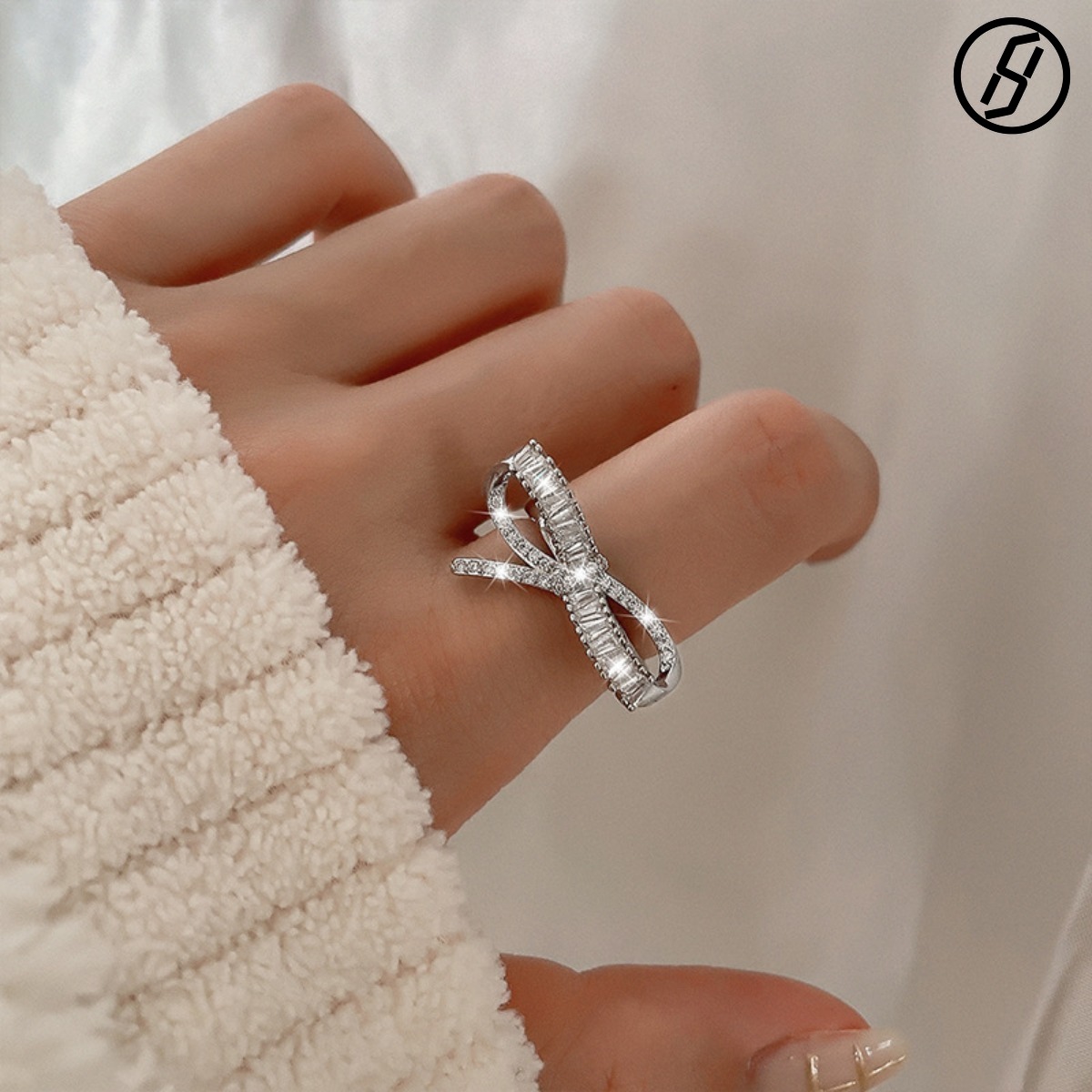 Bow Zircon Adjustable Size Ring Sweet Cool Heavy Industry Square Diamond Temperament Cold Style Food Ring Women New Style Designer Jewelry Women Ori