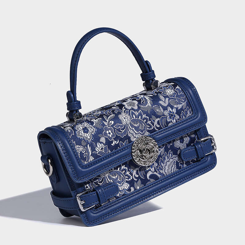 2024 New Chinese Style Embroidery Design Handbag Fashionable Light Luxury Small Square Commuting Versatile Shoulder Crossbody Bag