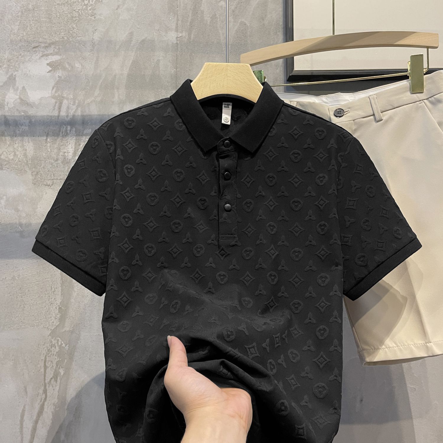 Mens T-Shirts Designer T-shirt Casual Mens Womens T-shirt Letters 3D Stereoscopic printed short sleeve best-selling luxury men's hip clothing A