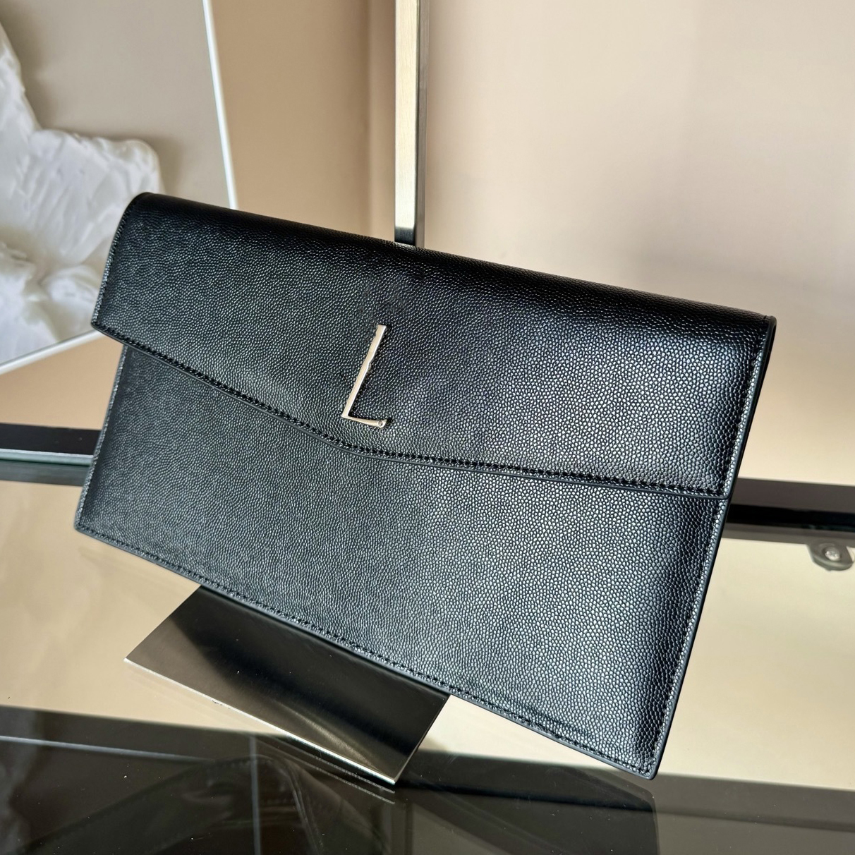 Purses Designer Clutch Bag for Women Small Purse High Quality Genuine Leather Cowhide Classic Golden Logo Envelope Bag 27CM Black Designer Bag Fashi