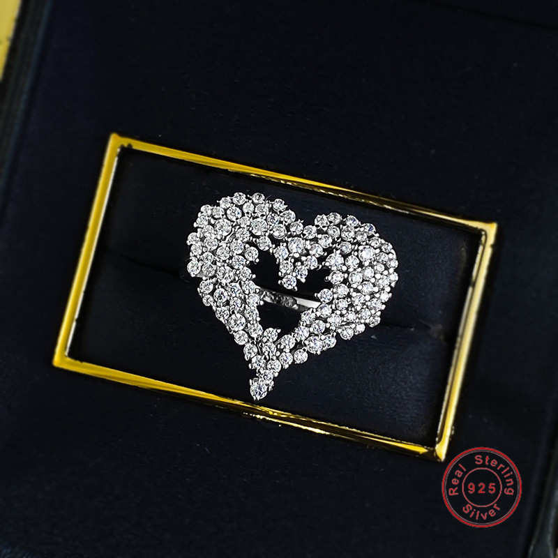 Choucong Birght Wedding Rings Luxury Jewelry Real 100% 925 Sterling Silver Full Roud Cut Lab Moissanite Diamond Party Eternity Women Heart Ring For