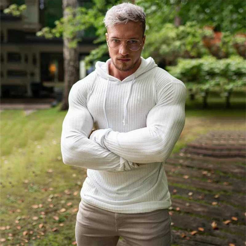 Spring Autumn Mens Running Hooded T-shirts Thin Knitted Sports Sweaters Classic Pit Strip Slim Fit Gym Fitness Pullover T Shirts XJ250805