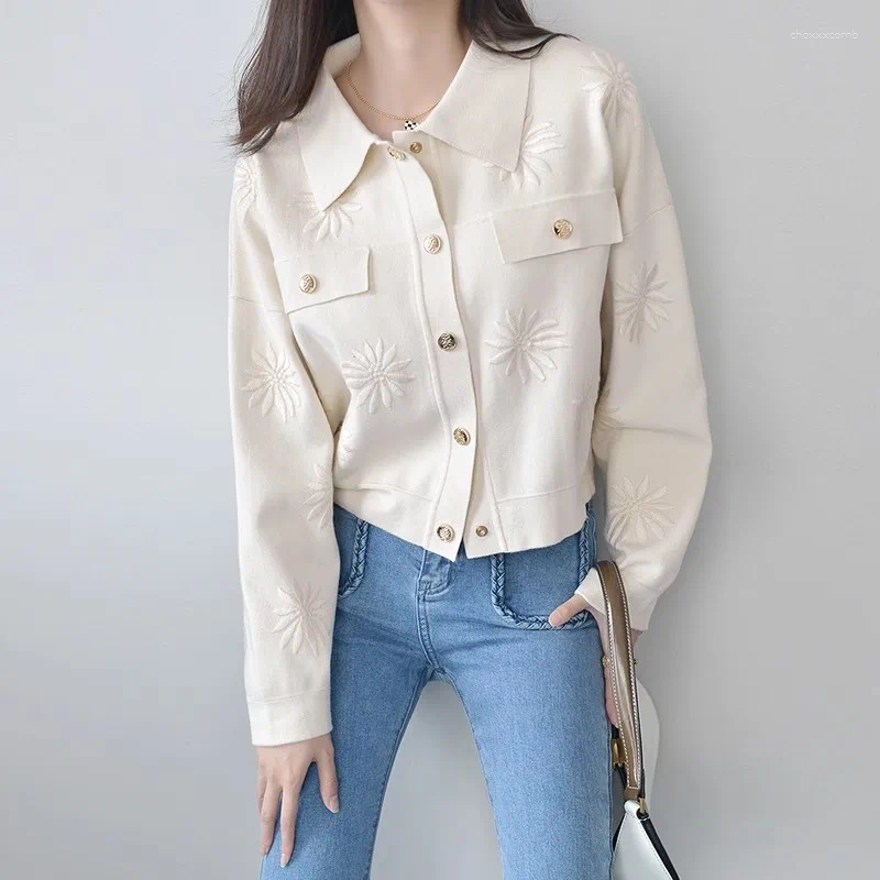 Women's Jackets Short Knit Cardigan Turn-down Collar Floral Embroidery Long Sleeve Sweater Coat
