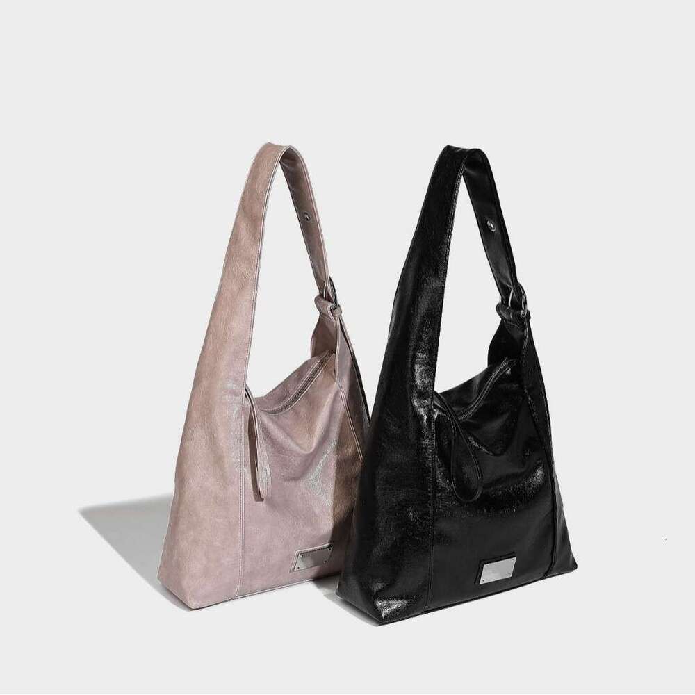 New Versatile College Student 2025 Commuting Korean Style Simple Casual Class Single Shoulder Large Capacity Spring Tote Bag