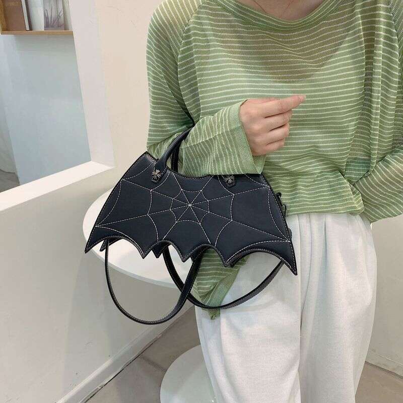 Original famous European and American designer Gothic dark Halloween ladies retro spider web embroidery crossbody handbag