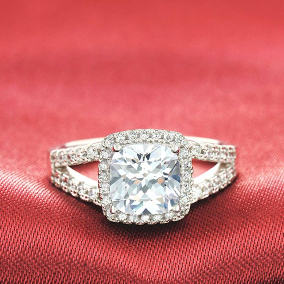 Luxury Designer Rings Square Full Diamond Ring Shiny Inlaid Zircon Rings Jewelry for Women Wedding Party Gift