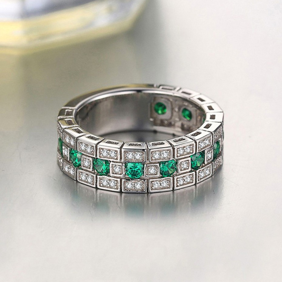 Luxury Designer Rings Full Diamond Emerald Rings Fashion Design High Quality Inlaid Zircon Wedding Party Jewelry Accessories