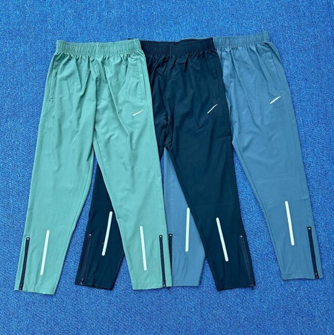 Mens Pants Tech Sweatpants Summer Silk Running Pants Casual Quick Drying Pants Fitness Pants High Quality Street Pants Designer Fashion Letter Elast