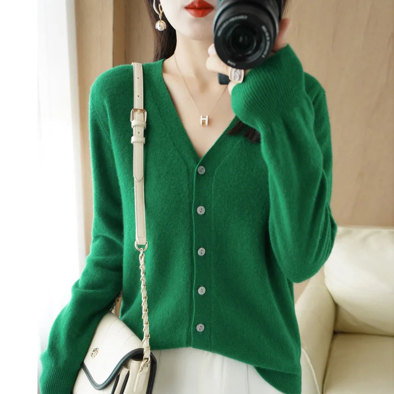 Women Cardigans Autumn Winter Single Breasted Knitwears Long Sleeve Warm Knit Cardigan Korean Fashion Spring casual Sweater 250801