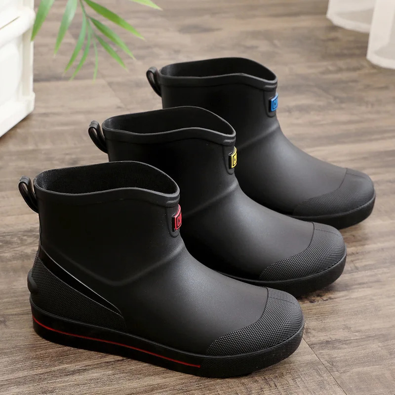 Snow Warm Thick Rain Boots Kitchen Waterproof and Anti Slip Rain Shoes Mens Fashionable and Wear-resistant Water Shoes 250804