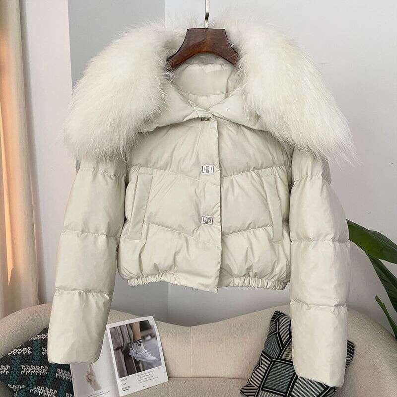 Women's Clothing Spot Winter New Women's Short Thick Warm Oversized Real Raccoon Fur Collar Down Jacket Small Size Coat
