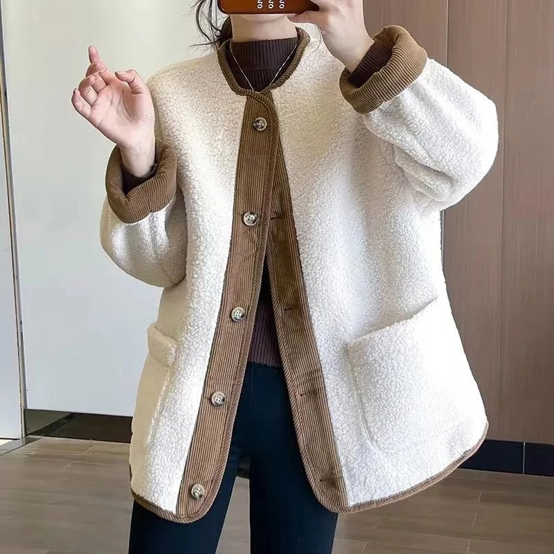 Lamb wool Jacket Womens Autumn/Winter Short Loose and Thicken Baseball Jackets Female O neck Casual Outwear Tops 250804
