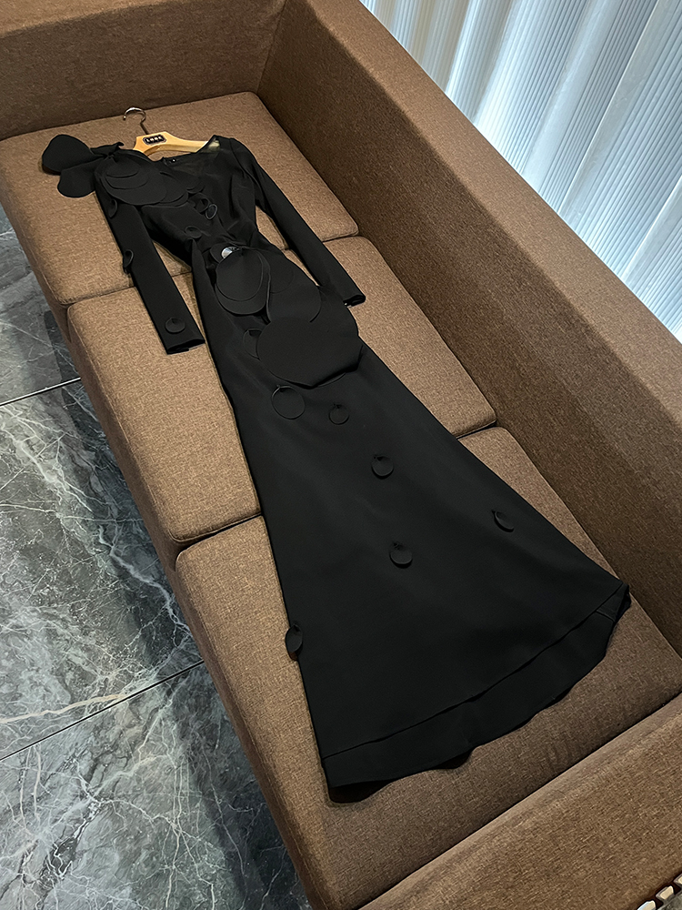 2025 Autumn Black / Red Solid Color Flower Belted Dress Long Sleeve Round Neck Panelled Long Maxi Casual Dresses Length 150cm O5G019016 Check Size C
