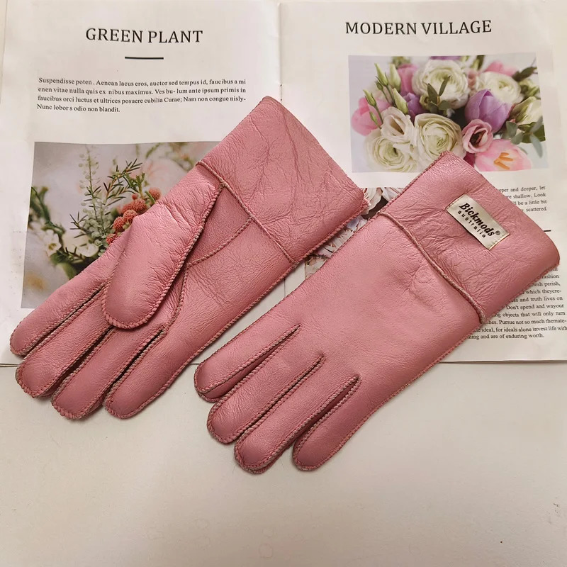 winter womens sheepskin fur gloves Thickened warm wool lining windproof leather driving gloves 250801