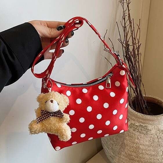 Underarm for Women 2025 Summer New Korean Style Polka Dot Handbag Fashionable Versatile Large Capacity Shoulder Bag