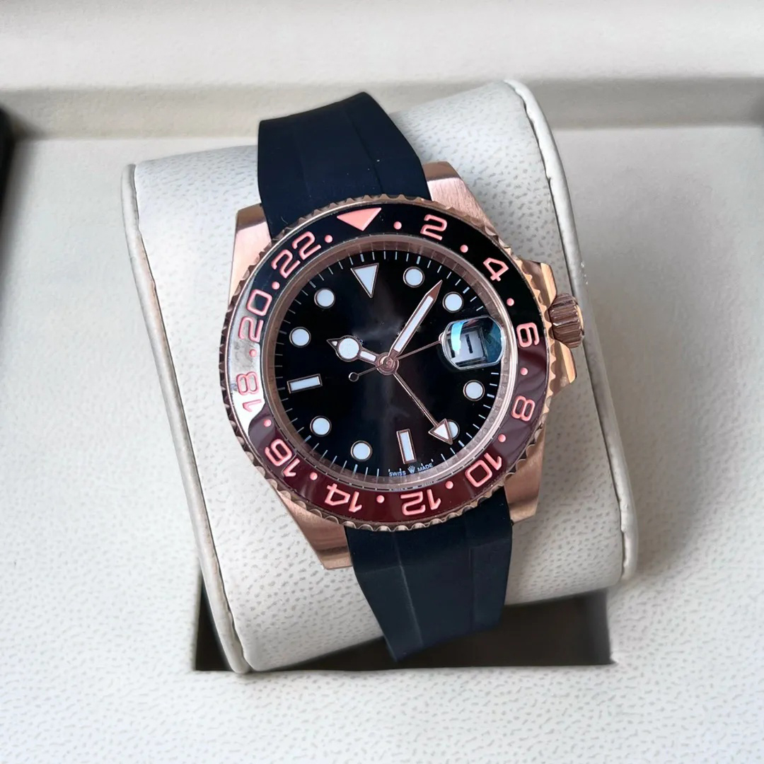 GMT Designer Mens Watch 40 mm Cadran Rose Rose Boucles d'oreilles Shashi Bracelet Dual CHAMEN FIODS FORMAGE Mouvement mécanique automatique de ha